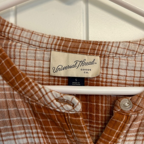 Universal Thread Rust and White Plaid Shirt - Picture 2 of 3